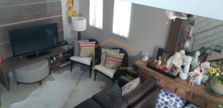 Sobrado com 3 Quartos à Venda, 131 m² em Vila Maria - São Paulo