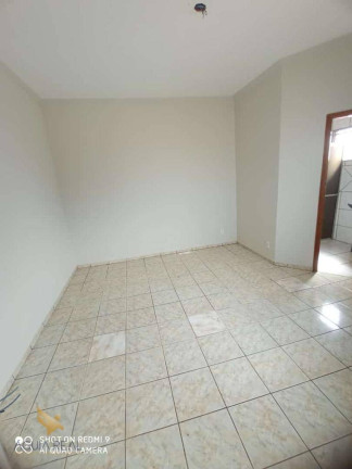 Imagem Sobrado com 3 Quartos à Venda, 152 m² em Vila Carvalho - Campo Grande