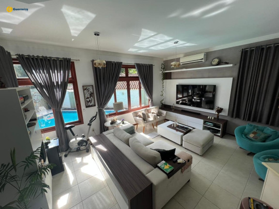 Casa com 3 Quartos à Venda, 445 m² em Pantanal - Florianópolis