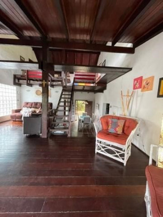 Imagem Casa com 3 Quartos à Venda, 508 m² em Praia Da Lagoinha - Ubatuba
