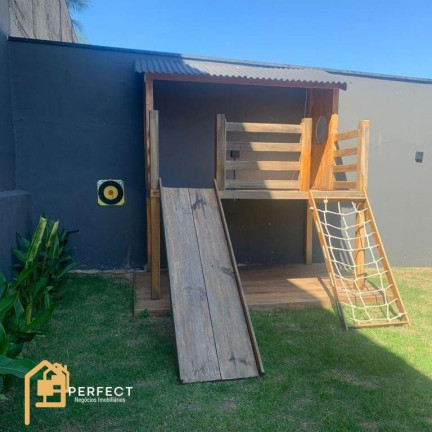 Imagem Casa com 3 Quartos à Venda, 300 m² em Vila Santos - Caçapava