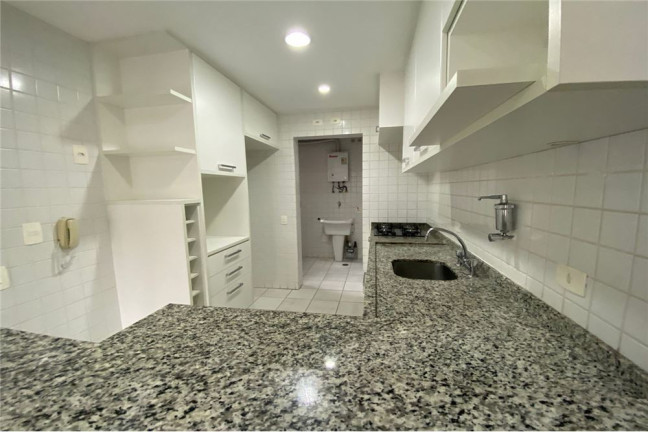 Imagem Imóvel com 2 Quartos à Venda, em Paraíso - São Paulo Imagem Imóvel com 2 Quartos à Venda, em Paraíso - São Paulo