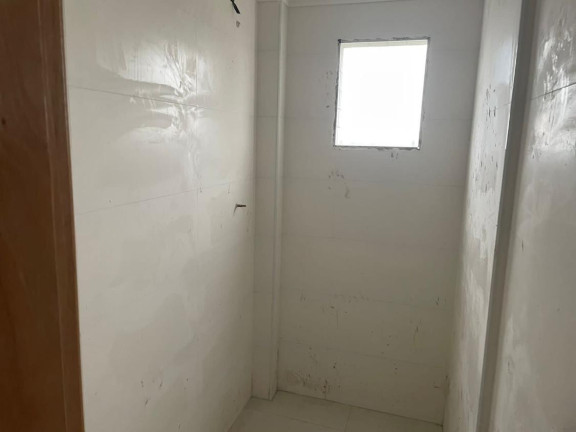 Imagem Apartamento com 2 Quartos à Venda, 77 m² em Mirim - Praia Grande