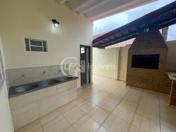 Imagem Imóvel com 3 Quartos à Venda, 220 m² em Centro - Campo Grande Imagem Imóvel com 3 Quartos à Venda, 220 m² em Centro - Campo Grande