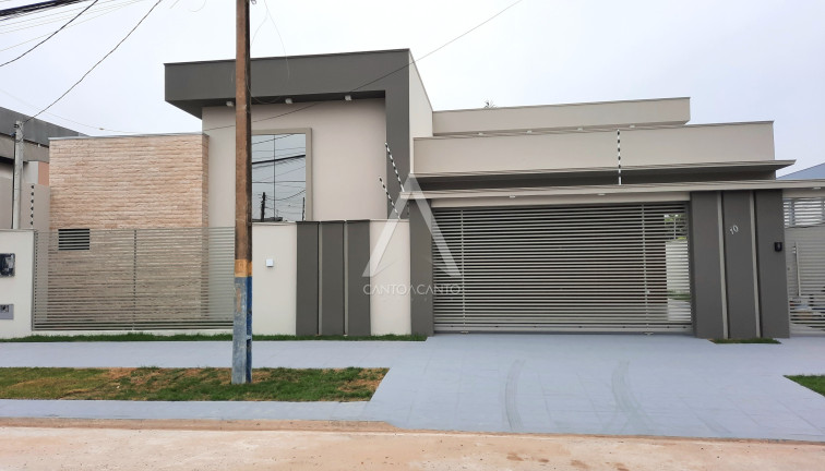 Imagem Casa com 3 Quartos à Venda, 342 m² em Setor Comercial - Sinop