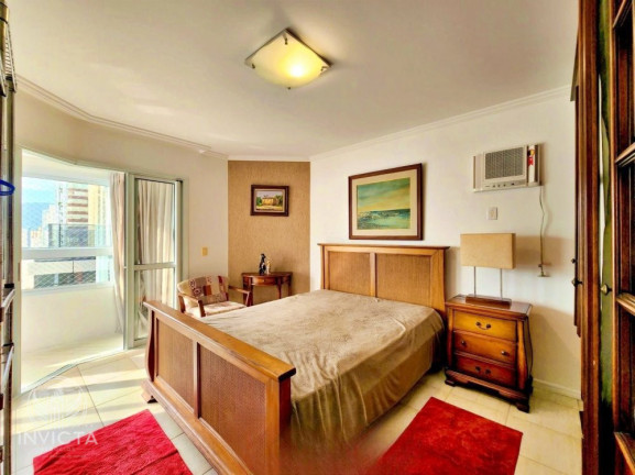 Imagem Apartamento com 3 Quartos à Venda, 170 m² em Centro - Balneário Camboriú Imagem Apartamento com 3 Quartos à Venda, 170 m² em Centro - Balneário Camboriú