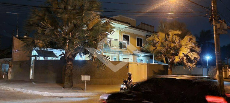 Imagem Casa com 4 Quartos à Venda, 180 m² em Piratininga - Niterói Imagem Casa com 4 Quartos à Venda, 180 m² em Piratininga - Niterói
