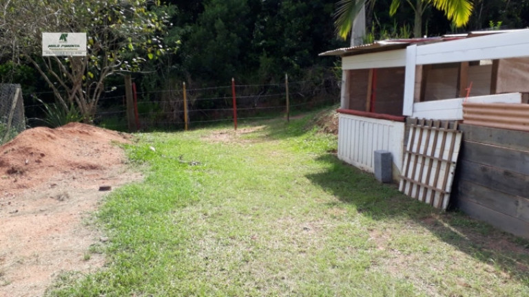 Imagem Chácara com 2 Quartos à Venda, 2.500 m² em Sorocamirim - São Roque