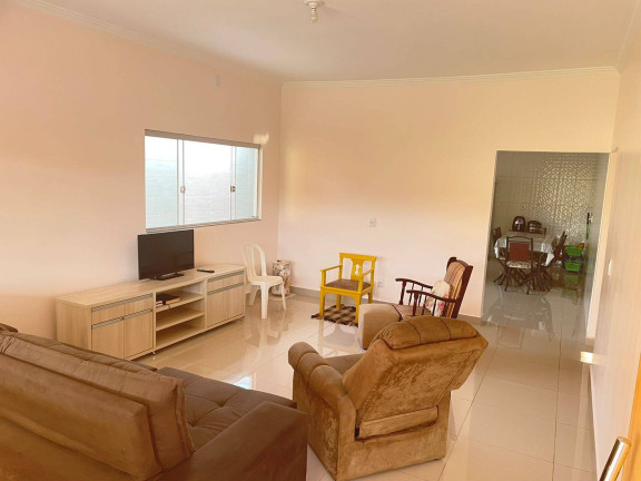 Imagem Casa com 3 Quartos à Venda, 360 m² em Jardim Belvedere - Caldas Novas Imagem Casa com 3 Quartos à Venda, 360 m² em Jardim Belvedere - Caldas Novas