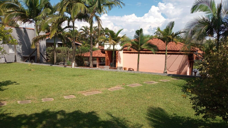 Imagem Chácara com 2 Quartos à Venda, 220 m² em Centro - Boituva