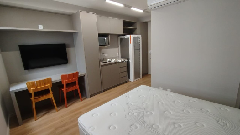 Imagem Imóvel com 1 Quarto para Alugar, 21 m² em Santo Amaro - São Paulo Imagem Imóvel com 1 Quarto para Alugar, 21 m² em Santo Amaro - São Paulo