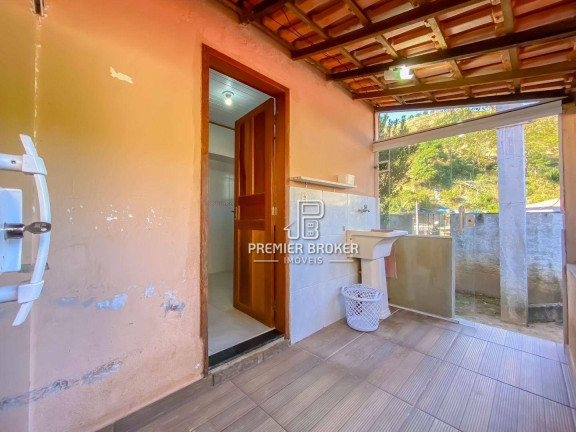 Imagem Casa com 2 Quartos à Venda, 100 m² em Pessegueiros - Teresópolis Imagem Casa com 2 Quartos à Venda, 100 m² em Pessegueiros - Teresópolis