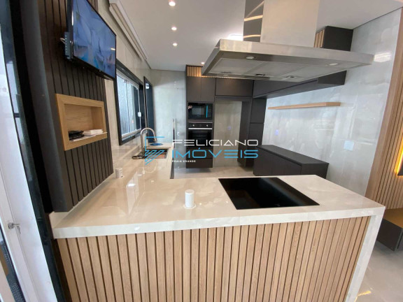 Imagem Casa com 3 Quartos à Venda, 200 m² em Ocian - Praia Grande Imagem Casa com 3 Quartos à Venda, 200 m² em Ocian - Praia Grande