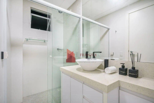 Imagem Apartamento com 3 Quartos para Alugar, 120 m² em Praia Brava - Itajaí Imagem Apartamento com 3 Quartos para Alugar, 120 m² em Praia Brava - Itajaí