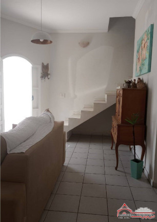Imagem Casa com 4 Quartos à Venda, 214 m² em Jardim Santa Maria - Jacareí Imagem Casa com 4 Quartos à Venda, 214 m² em Jardim Santa Maria - Jacareí