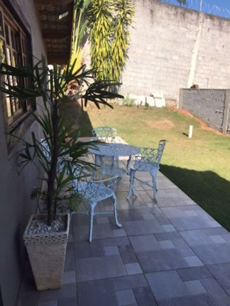 Imagem Casa com 3 Quartos à Venda, 168 m² em Jardim Estância Brasil - Atibaia Imagem Casa com 3 Quartos à Venda, 168 m² em Jardim Estância Brasil - Atibaia