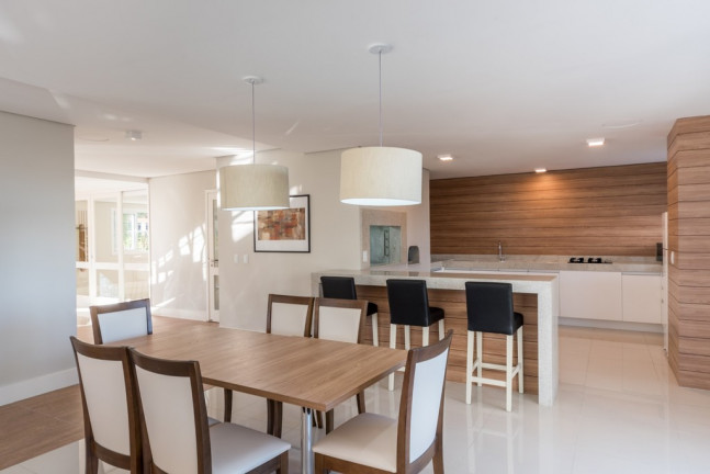 Imagem Apartamento com 1 Quarto à Venda, 51 m² em Petrópolis - Porto Alegre