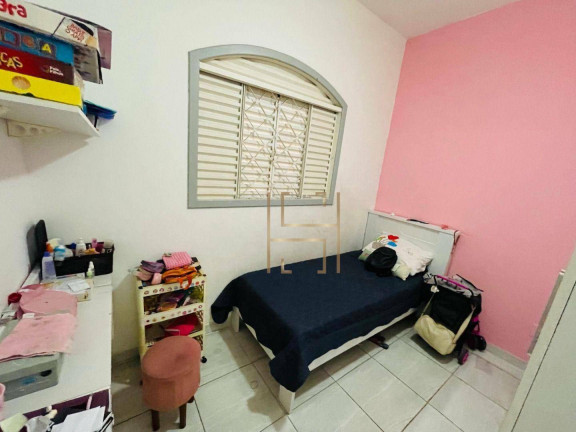 Imagem Casa com 5 Quartos à Venda, 352 m² em Valparaíso - Serra Imagem Casa com 5 Quartos à Venda, 352 m² em Valparaíso - Serra