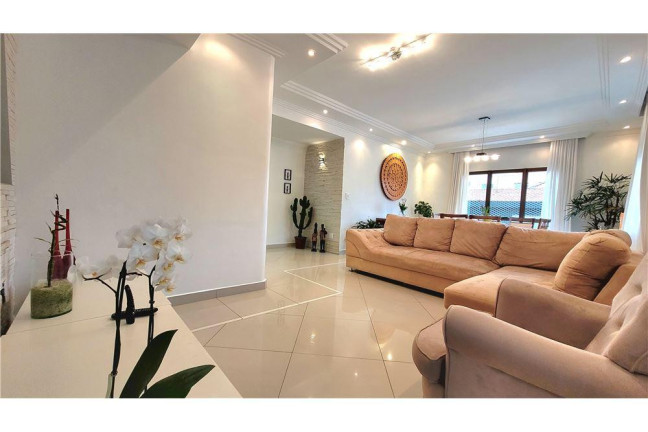 Foto do imóvel Apartamento com 4 Quartos à Venda, 165 m² em Vila Bastos - Santo André
