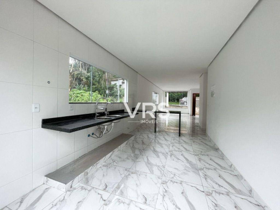 Imagem Casa com 5 Quartos à Venda, 216 m² em Granja Guarani - Teresópolis Imagem Casa com 5 Quartos à Venda, 216 m² em Granja Guarani - Teresópolis