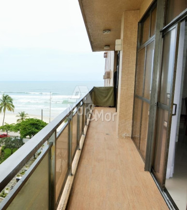 Apartamento com 3 Quartos para Alugar, 151 m² em Pitangueiras - Guarujá