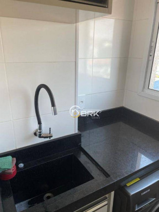 Imagem Apartamento com 2 Quartos à Venda, 50 m² em Vila Carmosina - São Paulo