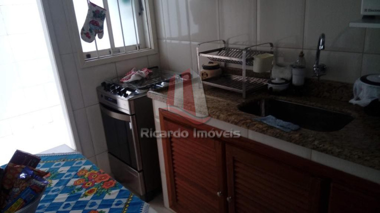 Imagem Casa de Condomínio com 3 Quartos à Venda, 100 m² em Peró - Cabo Frio