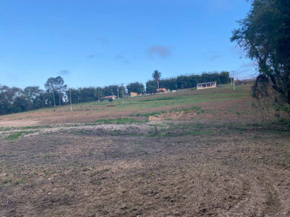 Imagem Chácara com 2 Quartos à Venda, 96 m² em Zona Rural - São Miguel Arcanjo Imagem Chácara com 2 Quartos à Venda, 96 m² em Zona Rural - São Miguel Arcanjo