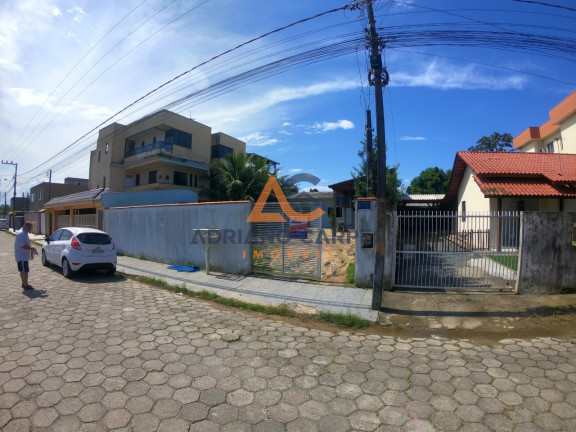 Imagem Casa com 2 Quartos à Venda, 65 m² em Meia Praia - Navegantes Imagem Casa com 2 Quartos à Venda, 65 m² em Meia Praia - Navegantes