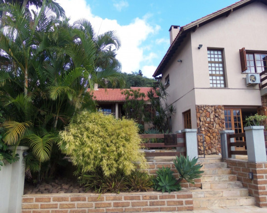 Casa com 3 Quartos à Venda, 500 m² em Cavalhada - Porto Alegre