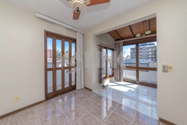 Imagem Imóvel com 2 Quartos à Venda, 158 m² em Menino Deus - Porto Alegre
