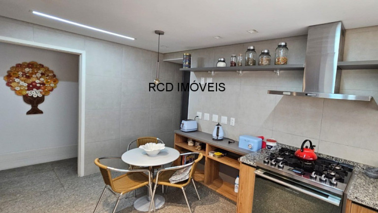 Imagem Apartamento com 3 Quartos à Venda, 238 m² em Vila Suzana - São Paulo