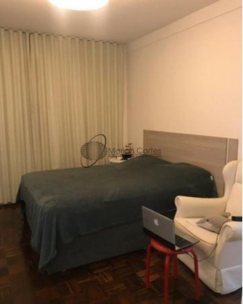 Imagem Imóvel com 2 Quartos à Venda, em Icaraí - Niterói Imagem Imóvel com 2 Quartos à Venda, em Icaraí - Niterói