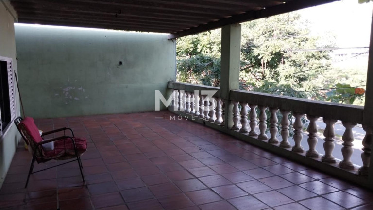 Imagem Casa com 4 Quartos à Venda, 237 m² em Vila Campos Sales - Campinas Imagem Casa com 4 Quartos à Venda, 237 m² em Vila Campos Sales - Campinas