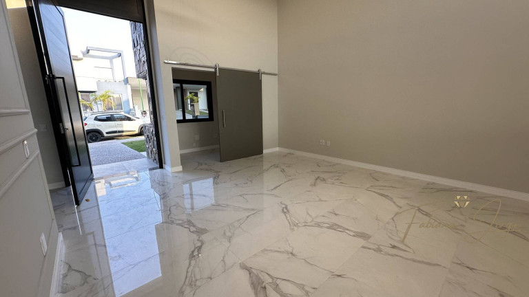 Imagem Casa com 3 Quartos à Venda, 300 m² em Roncáglia - Valinhos Imagem Casa com 3 Quartos à Venda, 300 m² em Roncáglia - Valinhos