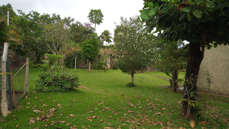 Imagem Chácara com 4 Quartos à Venda, 300 m² em Centro - Boituva