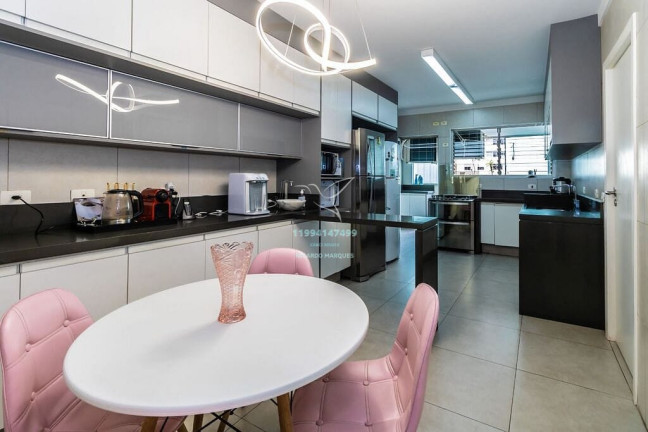 Imagem Apartamento com 3 Quartos à Venda, 200 m² em Higienópolis - São Paulo Imagem Apartamento com 3 Quartos à Venda, 200 m² em Higienópolis - São Paulo