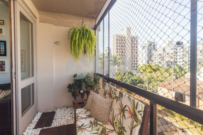 Imagem Apartamento com 3 Quartos à Venda, 110 m² em Moinhos De Vento - Porto Alegre
