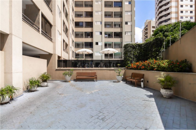Imagem Apartamento com 2 Quartos à Venda, 56 m² em Moema - São Paulo Imagem Apartamento com 2 Quartos à Venda, 56 m² em Moema - São Paulo