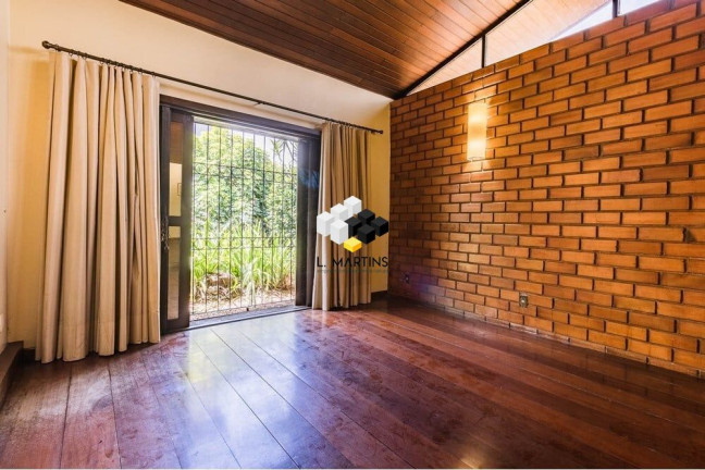 Imagem Casa com 4 Quartos à Venda, 399 m² em Jardim Lindóia - Porto Alegre Imagem Casa com 4 Quartos à Venda, 399 m² em Jardim Lindóia - Porto Alegre