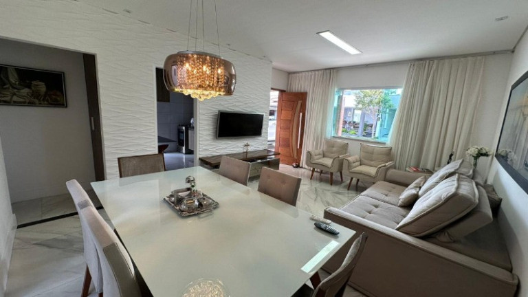 Imagem Casa com 3 Quartos à Venda, 220 m² em Sim - Feira De Santana