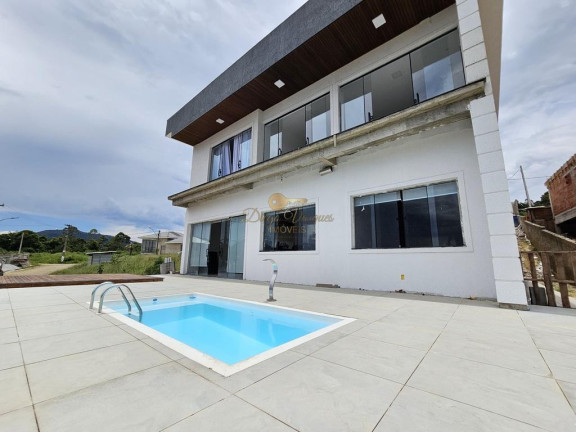 Casa com 5 Quartos à Venda, 504 m² em Barra Do Imbuí - Teresópolis