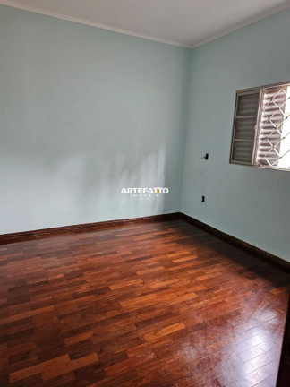Imagem Casa com 3 Quartos à Venda, 144 m² em Vila Santa Terezinha - Franca Imagem Casa com 3 Quartos à Venda, 144 m² em Vila Santa Terezinha - Franca
