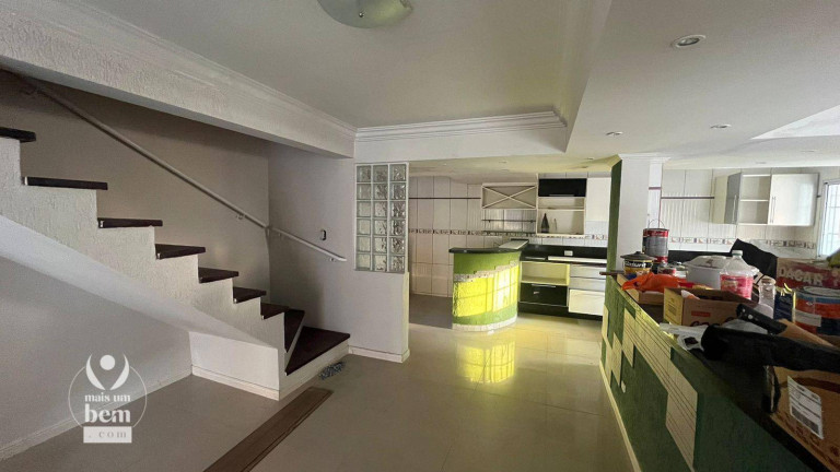 Imagem Sobrado com 4 Quartos à Venda, 165 m² em Atuba - Curitiba Imagem Sobrado com 4 Quartos à Venda, 165 m² em Atuba - Curitiba