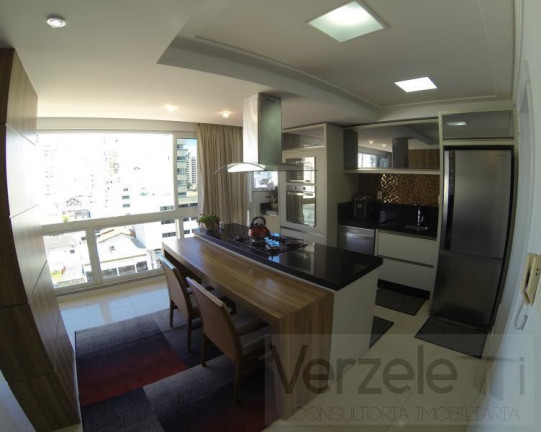 Imagem Apartamento com 3 Quartos à Venda, 140 m² em Centro - Balneário Camboriú Imagem Apartamento com 3 Quartos à Venda, 140 m² em Centro - Balneário Camboriú