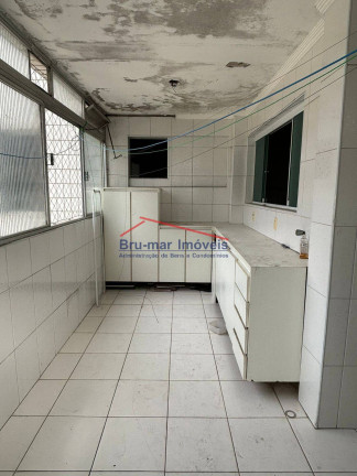 Imagem Apartamento com 3 Quartos à Venda, 185 m² em José Menino - Santos