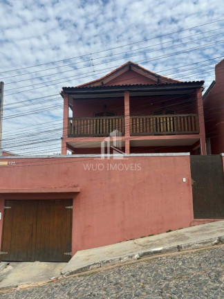 Sobrado com 3 Quartos à Venda, 210 m² em Jardim Albuquerque - Santa Branca