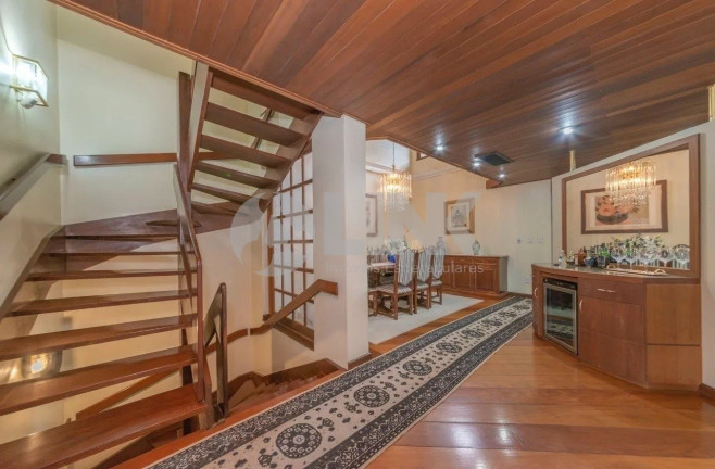 Imagem Casa com 4 Quartos à Venda, 351 m² em Petrópolis - Porto Alegre