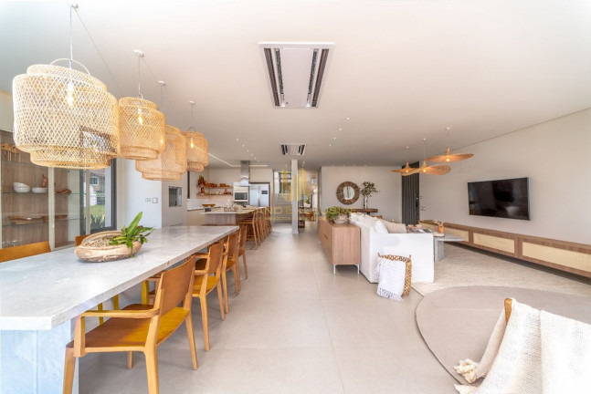 Imagem Casa com 5 Quartos à Venda, 458 m² em Praia Do Estaleiro - Balneário Camboriú