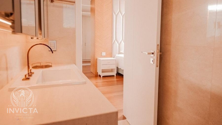 Imagem Apartamento com 3 Quartos à Venda, 232 m² em Barra Sul - Balneário Camboriú